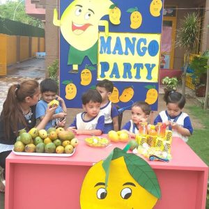 Mango_party_in_Jaipuria_little_one_-2